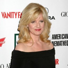 Bonnie Hunt profile picture