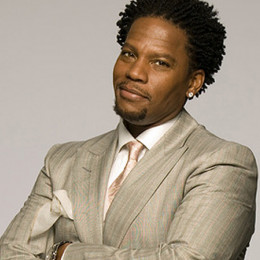 D. L. Hughley profile picture