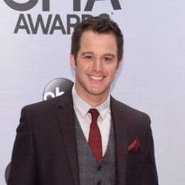 Easton Corbin profile picture