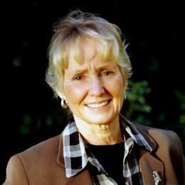Lola Van Wagenen profile picture
