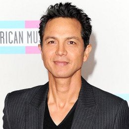 Benjamin Bratt profile picture