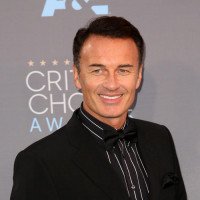 Julian Mcmahon