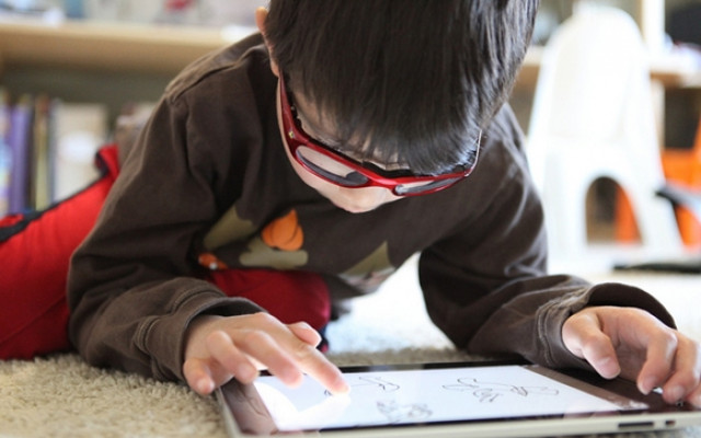 Apple 's new iPad 2018 is ground-breaking for education