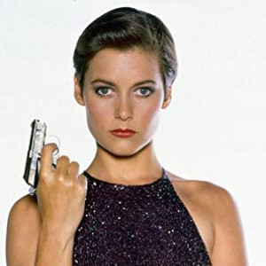 Carey Lowell 