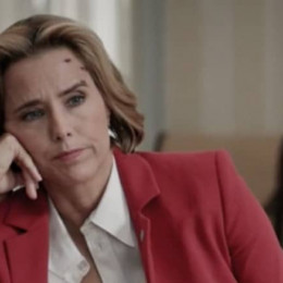 Tea Leoni profile picture