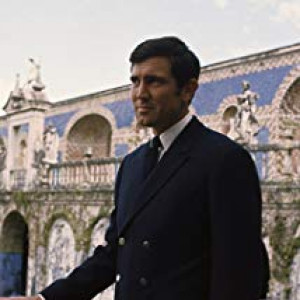 George Lazenby