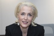 Gillian Anderson