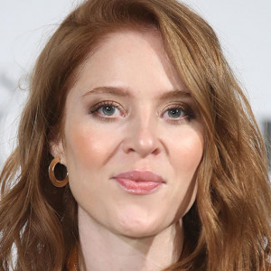 Angela Scanlon