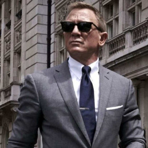Daniel Craig