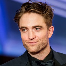 Robert Pattinson profile picture
